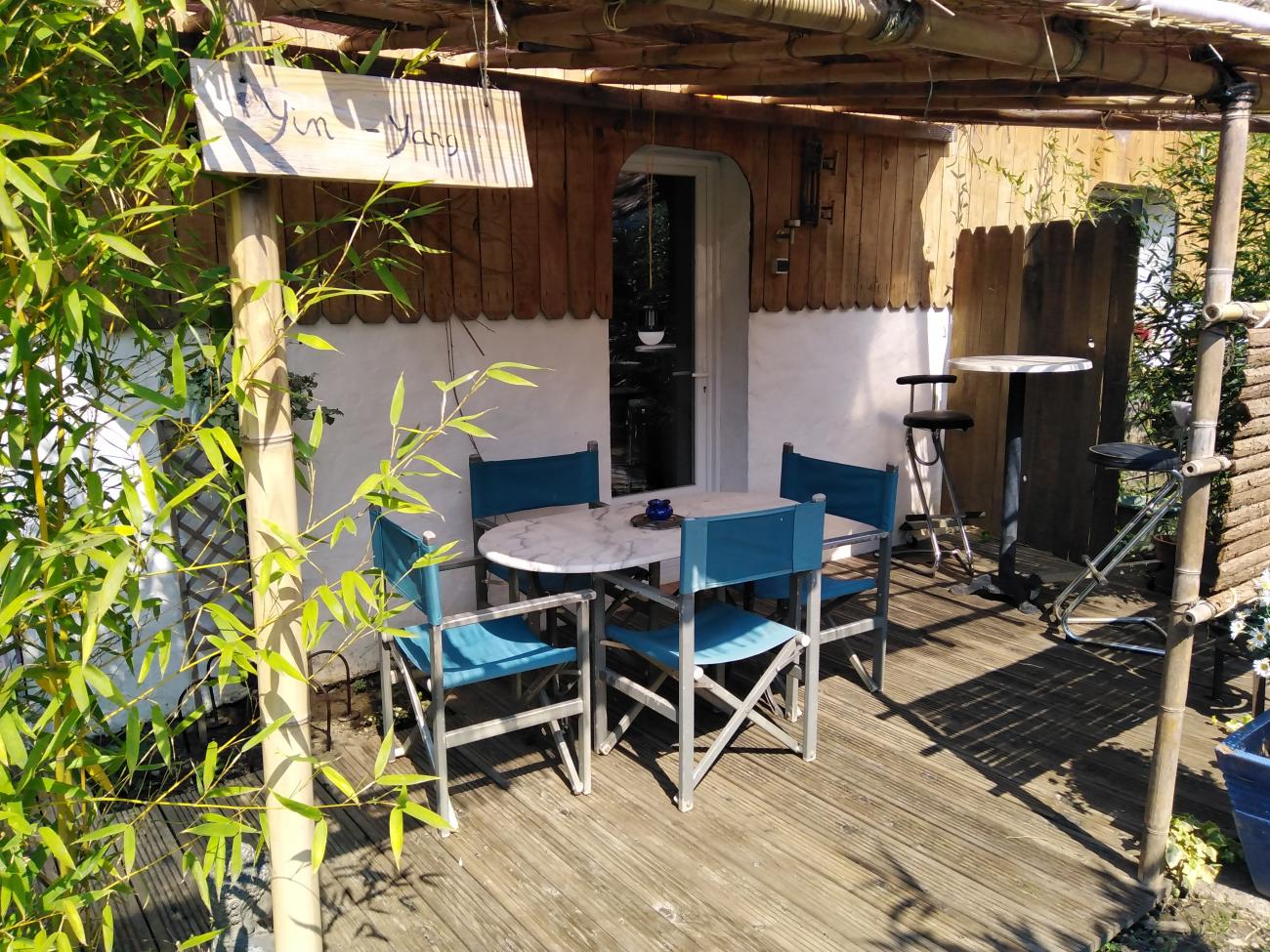 6v8_TERRASSE YIN YANG.jpg